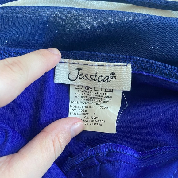 Navy Blue Long Prom/ Gala/ Event Dress (open to offers) - Picture 15 of 15